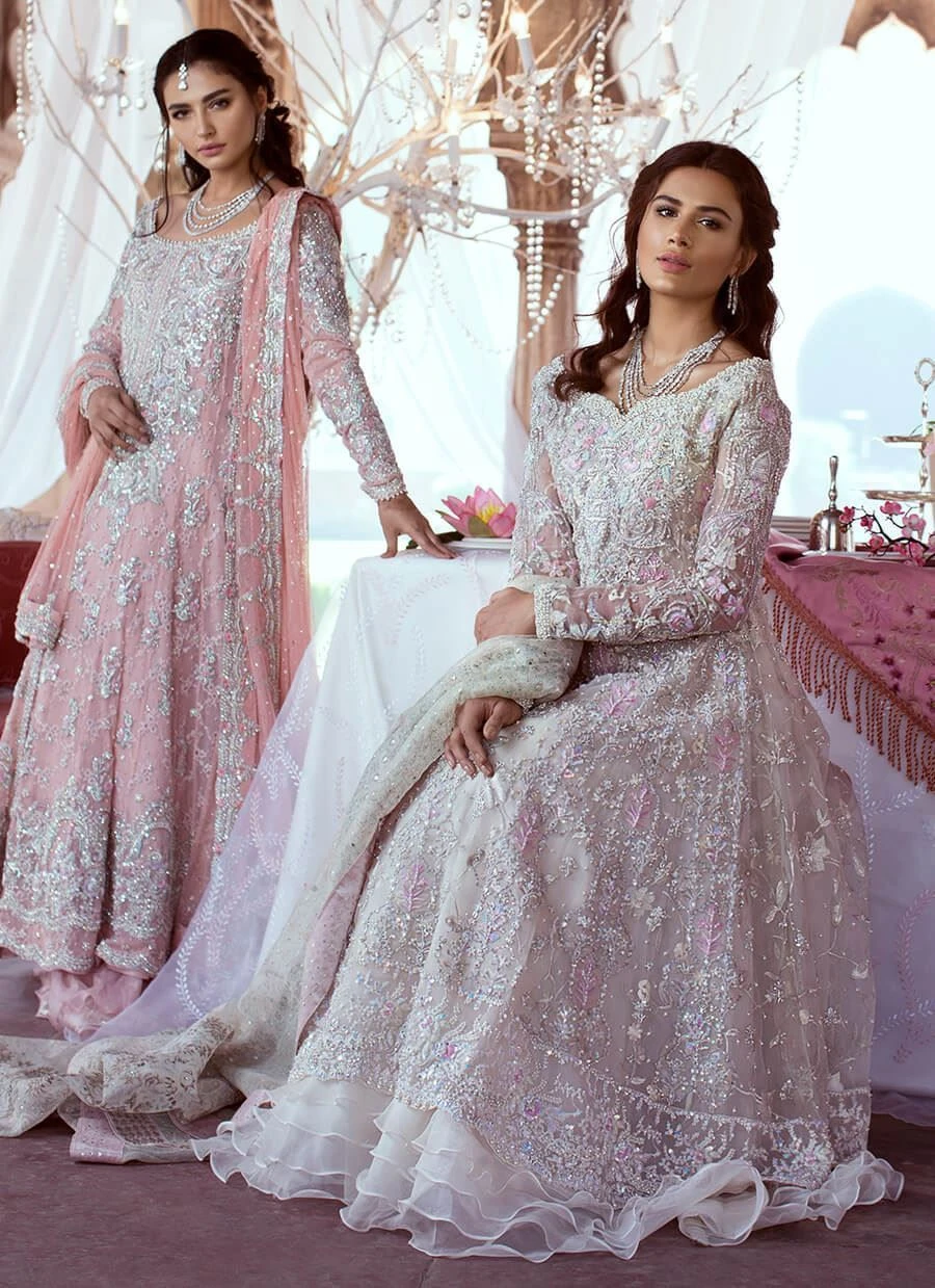 Pakistani Bridal Dress With Long Tail Maxi With Dabka Naqshi 4 Pakistani Bridal Dress With Long Tail Maxi With Dabka Naqshi - Image 2