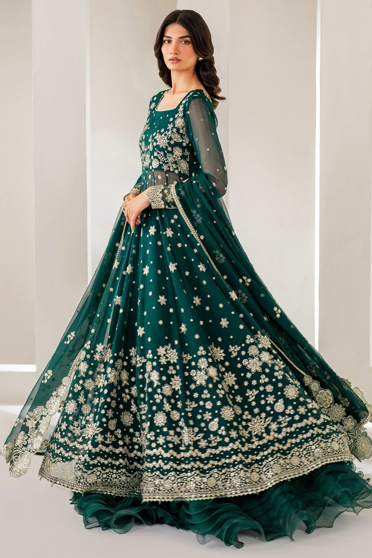 Bottle Green Luxury Pakistani Wedding Dress In Layered Pishwas Style 4 Bottle Green Luxury Pakistani Wedding Dress In Layered Pishwas Style - Image 2