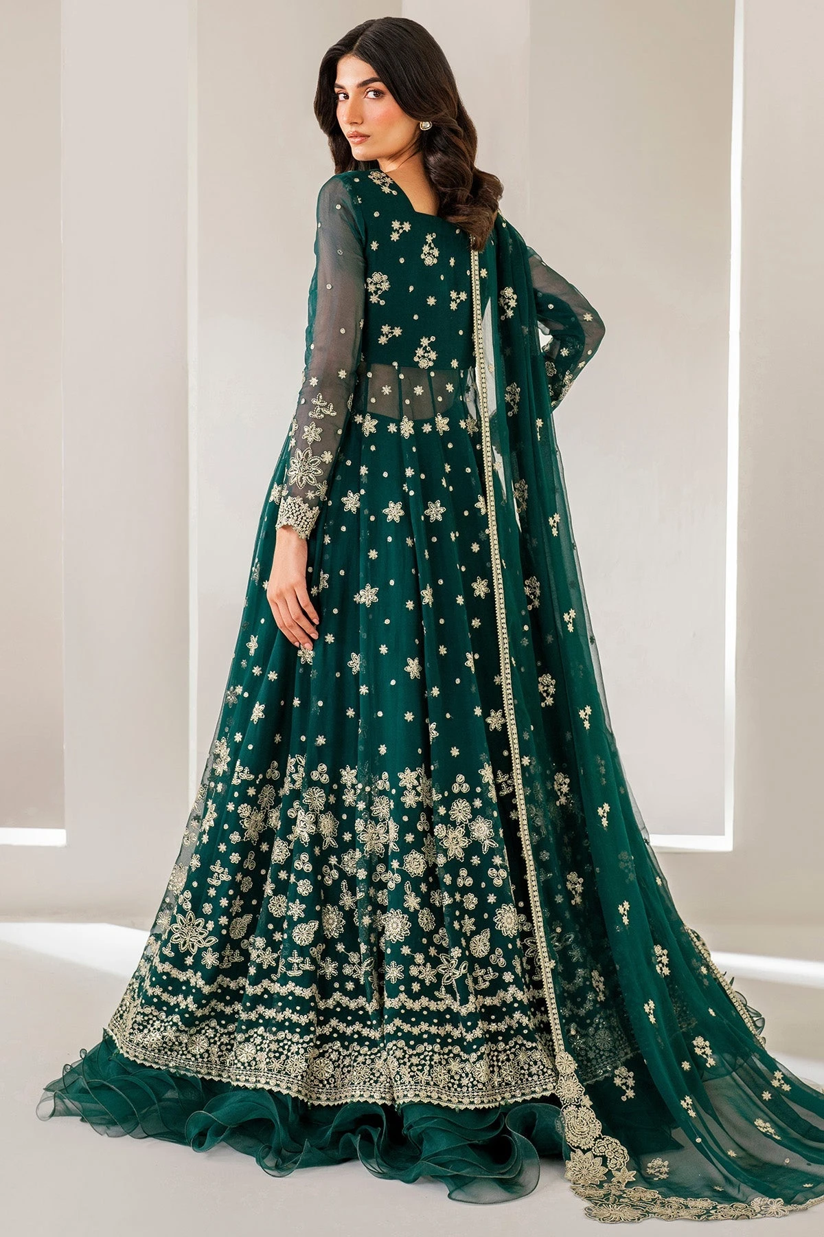 Bottle Green Luxury Pakistani Wedding Dress In Layered Pishwas Style 5 Bottle Green Luxury Pakistani Wedding Dress In Layered Pishwas Style - Image 3