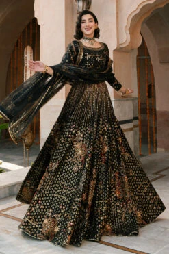 Classic Black Golden Embellished Pakistani Wedding Dress Lehenga Choli -LuxPak Bridal Studio Store ClassicBlackGoldenEmbellishedPakistaniWeddingDressLehengaCholi