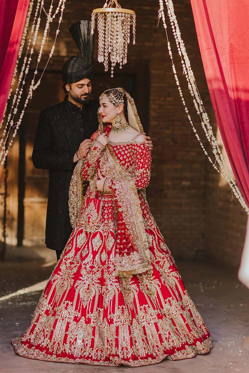 Wedding Red Lehenga And Choli Pakistani Bridal Dress 4 Wedding Red Lehenga And Choli Pakistani Bridal Dress - Image 2