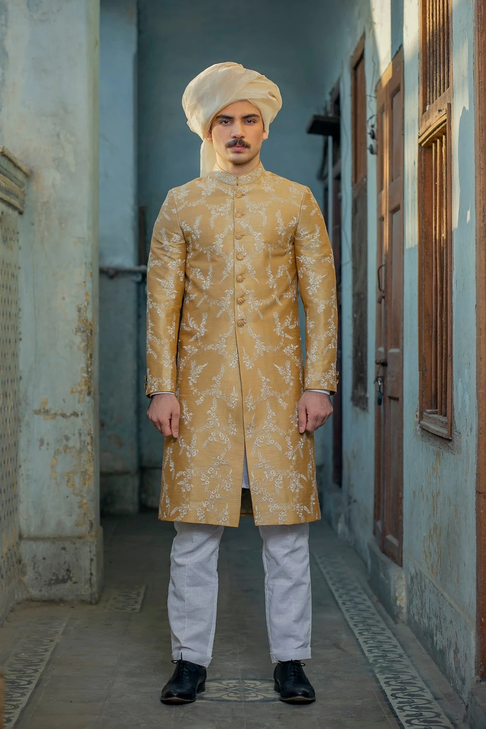 Golden Pakistani Sherwani For Dulha Designer Dress #GN76 3 Golden Pakistani Sherwani For Dulha Designer Dress #GN76