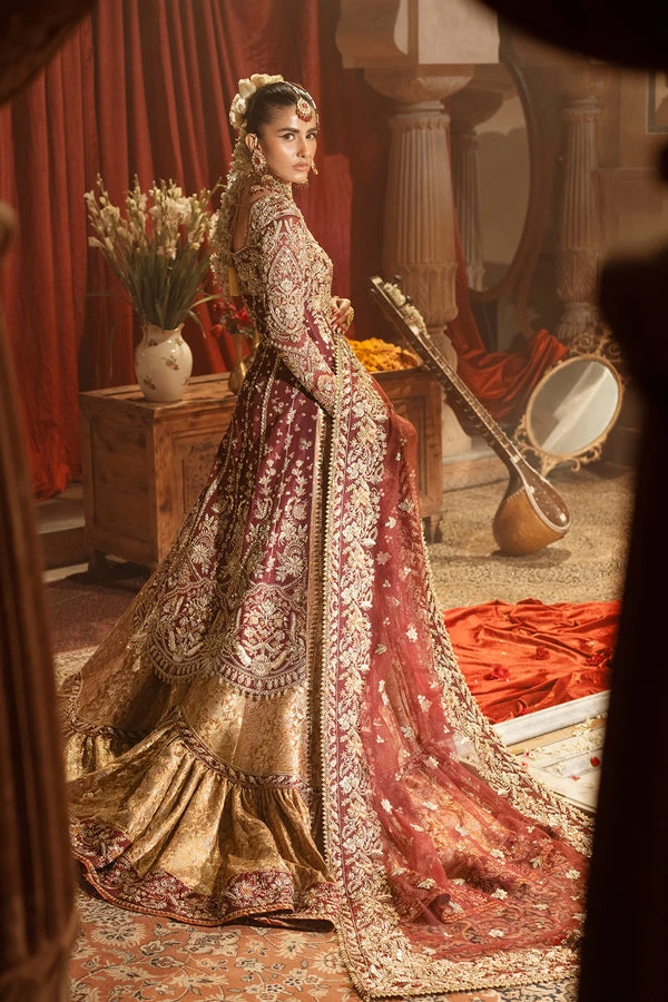 Pakistani Bridal Dress In Kameez And Gharara Style 9 Pakistani Bridal Dress In Kameez And Gharara Style - Image 7