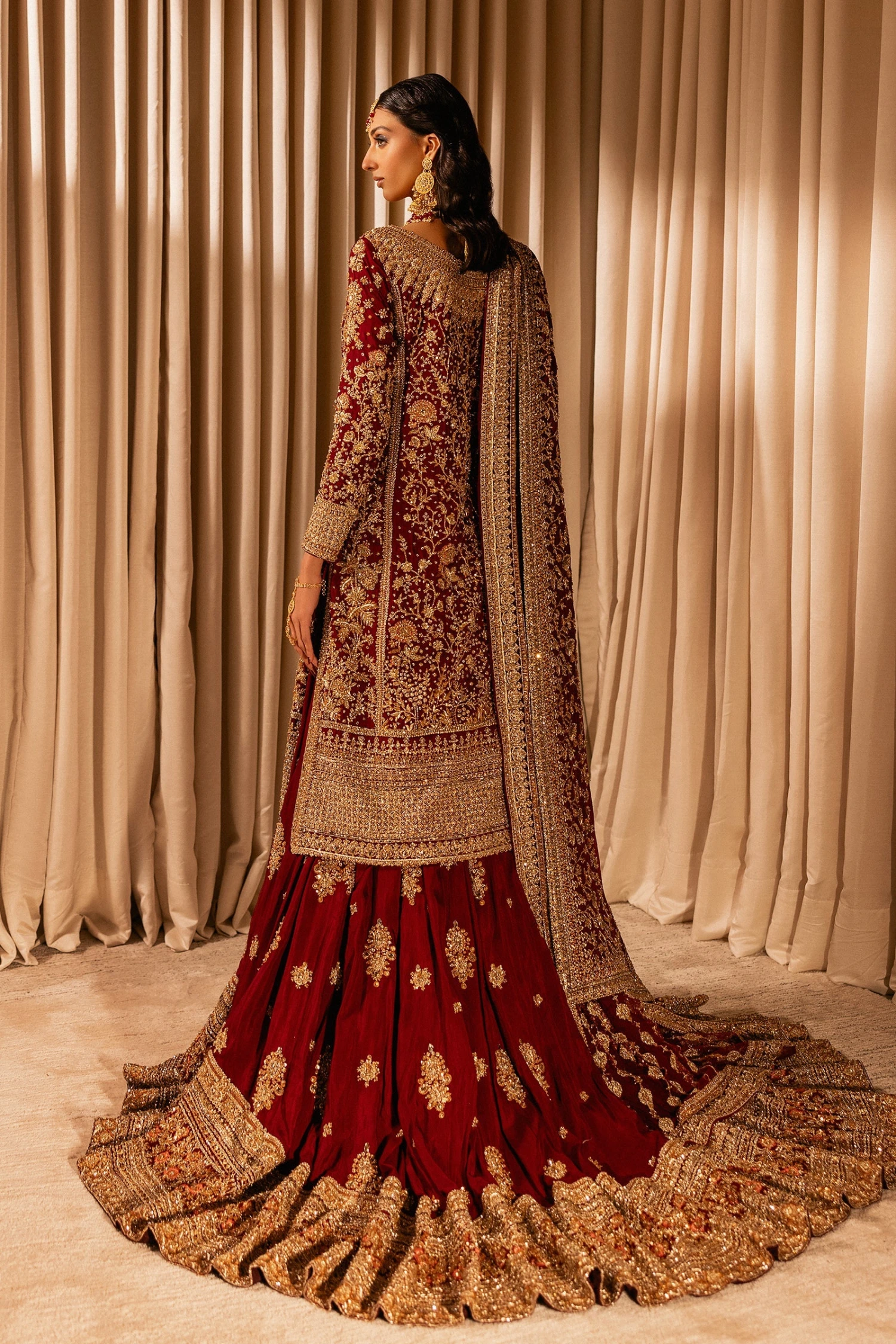 Red Pakistani Bridal Dress In Kameez And Lehenga Style 4 Red Pakistani Bridal Dress In Kameez And Lehenga Style - Image 2