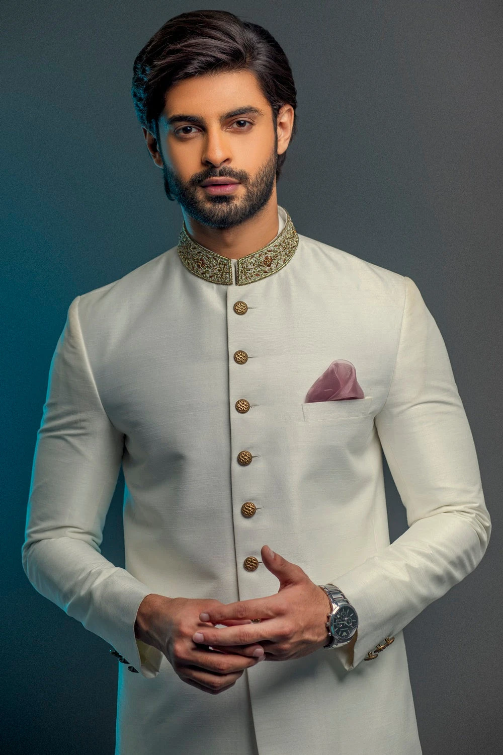Golden Mens Sherwani Pakistani Designer Dress #GN77 5 Golden Mens Sherwani Pakistani Designer Dress #GN77 - Image 3