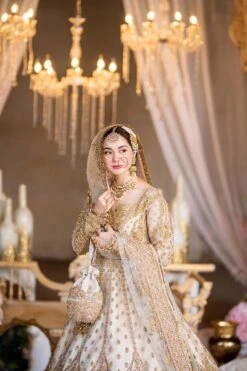 Off White Pishwas And Lehenga Pakistani Bridal Dress -LuxPak Bridal Studio Store OffWhitePishwasandLehengaPakistaniBridalDressOnline