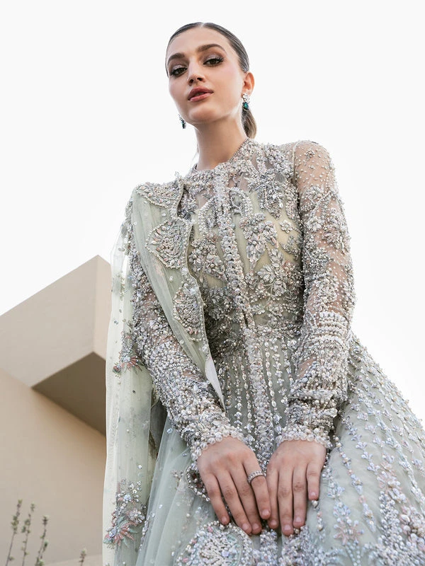 Open Gown Dupatta Pakistani Wedding Dress In Fremont 11 Open Gown Dupatta Pakistani Wedding Dress In Fremont - Image 9