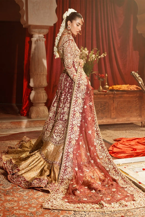 Pakistani Bridal Dress In Kameez And Gharara Style 6 Pakistani Bridal Dress In Kameez And Gharara Style - Image 4