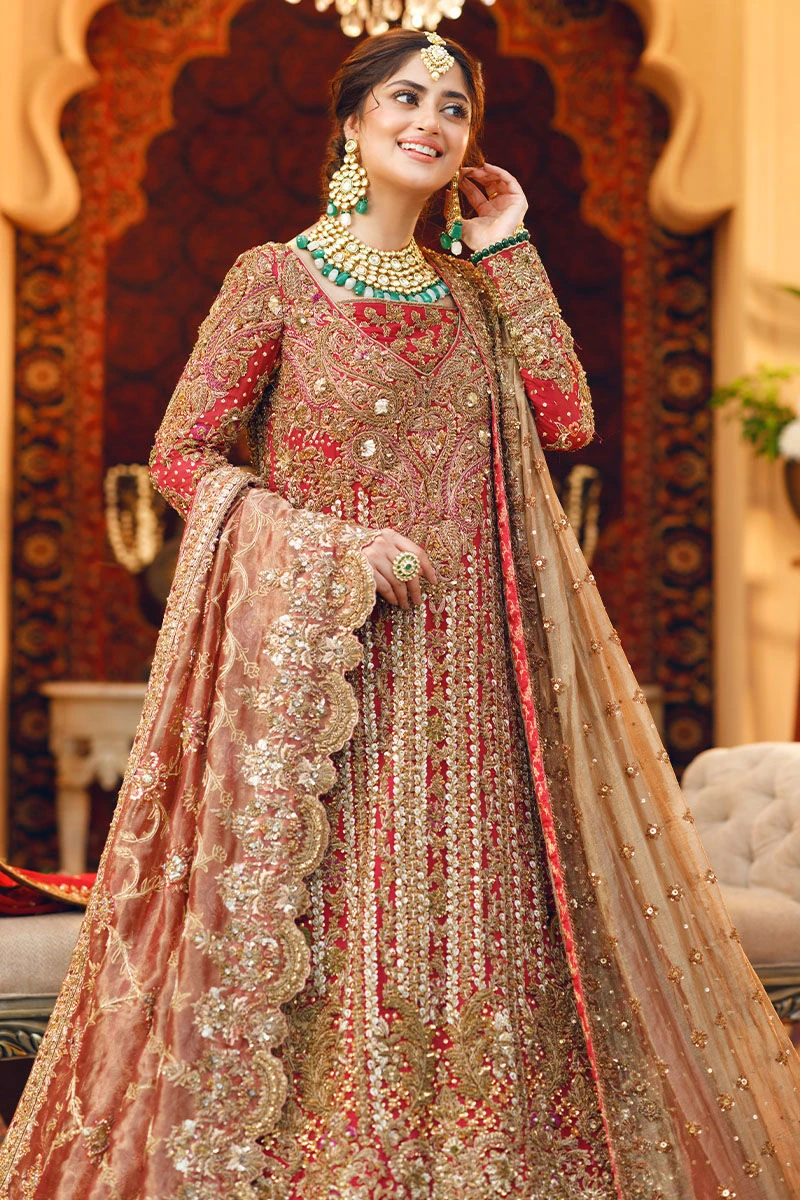 Pakistani Bridal Dress In Red Kameez And Lehenga Style 5 Pakistani Bridal Dress In Red Kameez And Lehenga Style - Image 3