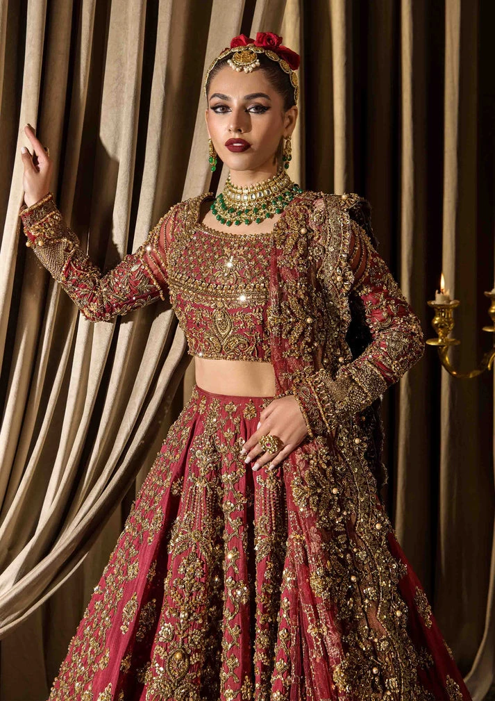 Pakistani Bridal Outfit In Wedding Lehenga Choli Style 5 Pakistani Bridal Outfit In Wedding Lehenga Choli Style - Image 3