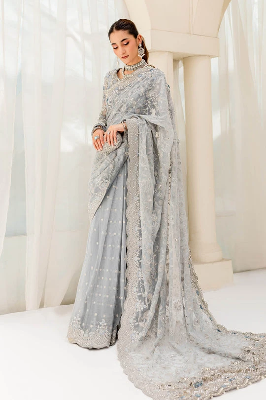 Pakistani Bridal Dress In Royal Saree Style For Wedding 3 Pakistani Bridal Dress In Royal Saree Style For Wedding