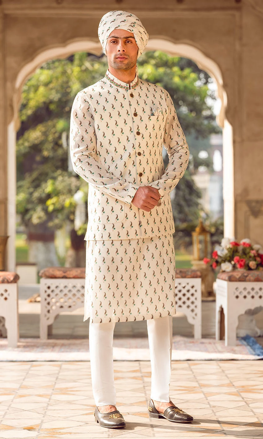 Pakistani Groom Dress In Kurta And Waistcoat Style 3 Pakistani Groom Dress In Kurta And Waistcoat Style