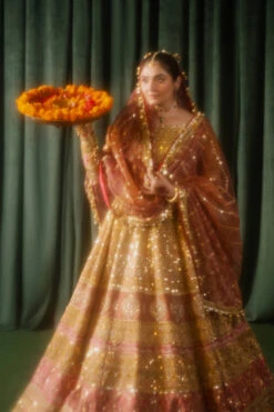 Pakistani Wedding Dress In Lehenga Choli Dupatta Style 14 Pakistani Wedding Dress In Lehenga Choli Dupatta Style -LuxPak Bridal Studio Store PakistaniWeddingDressinLehengaCholiDupattaStyleOnline