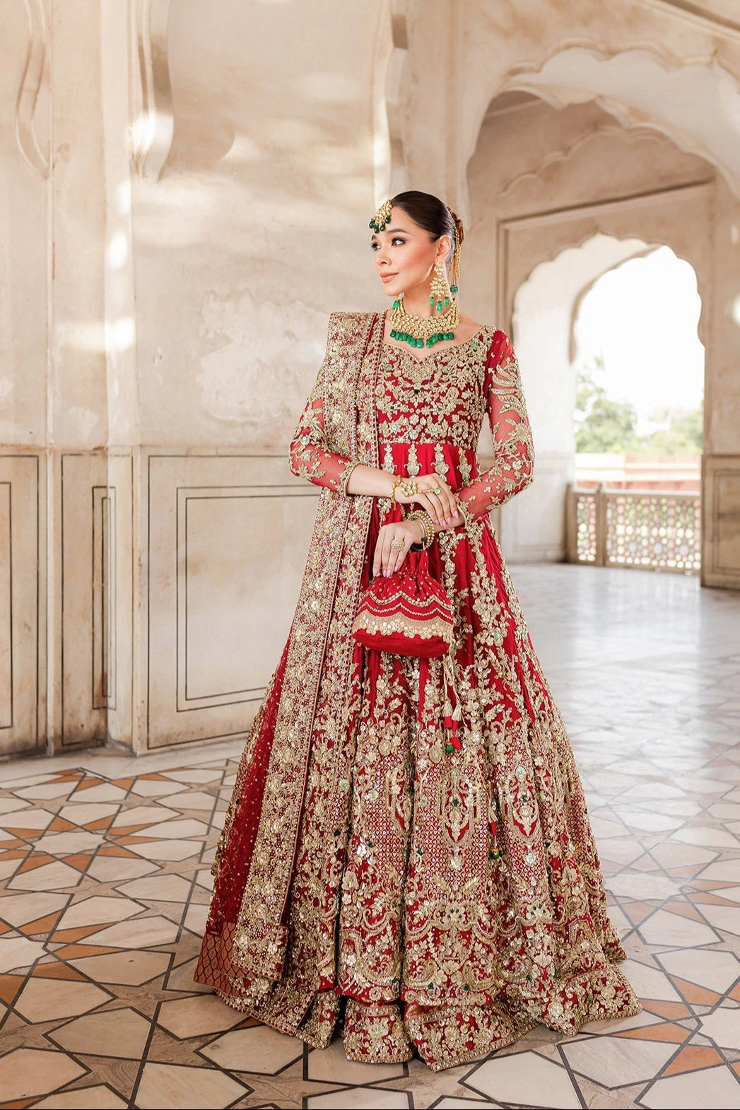 Pakistani Wedding Dress In Red Net Gown Lehenga Style 3 Pakistani Wedding Dress In Red Net Gown Lehenga Style