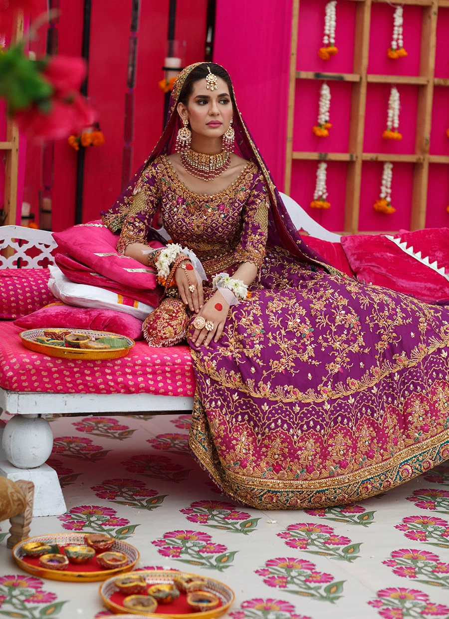 Pakistani Bridal Aubergine Purple Color Lehnga Choli For Wedding 7 Pakistani Bridal Aubergine Purple Color Lehnga Choli For Wedding - Image 5