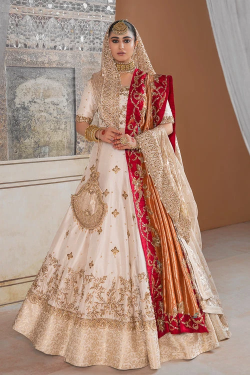 Pakistani Bridal Dress Golden White Lehenga Choli With Dupatta 3 Pakistani Bridal Dress Golden White Lehenga Choli With Dupatta