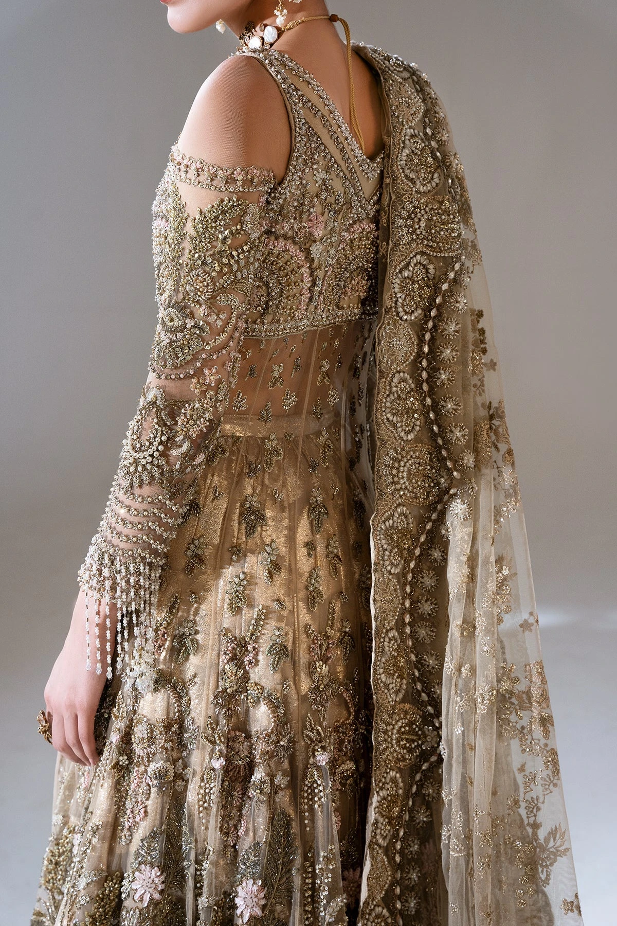 Gold Pakistani Bridal Dress In Gown And Lehenga Style 7 Gold Pakistani Bridal Dress In Gown And Lehenga Style - Image 5