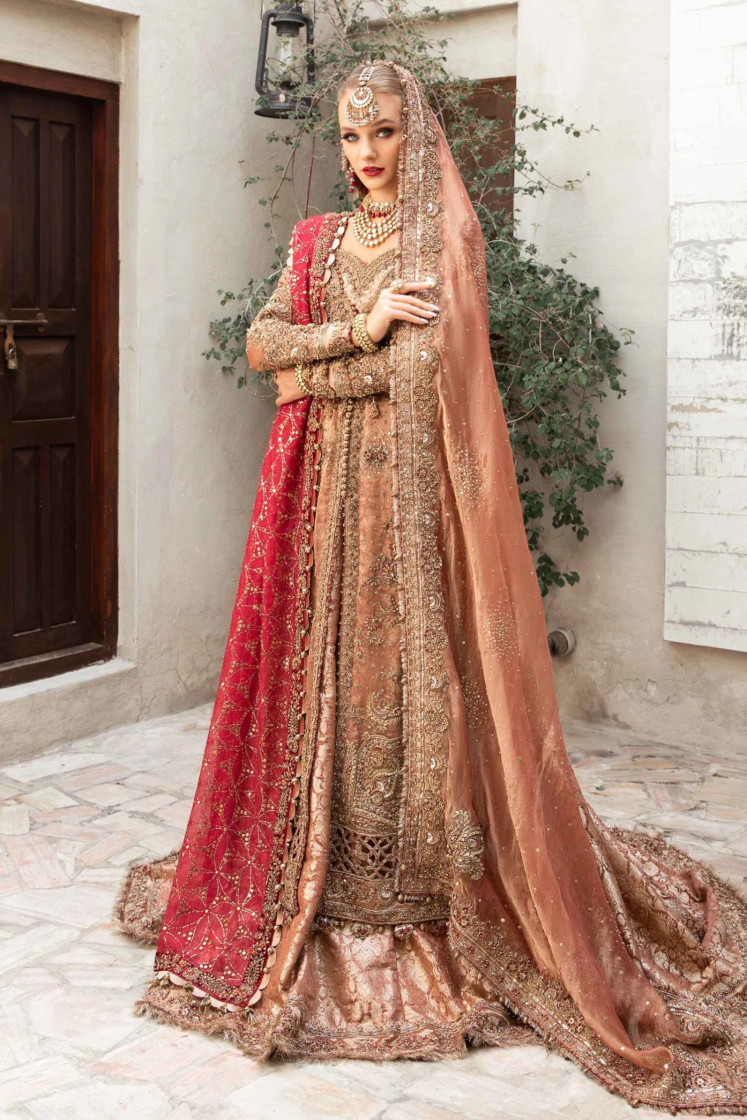 Pakistani Bridal Dress In Open Kameez And Lehenga Style 5 Pakistani Bridal Dress In Open Kameez And Lehenga Style - Image 3