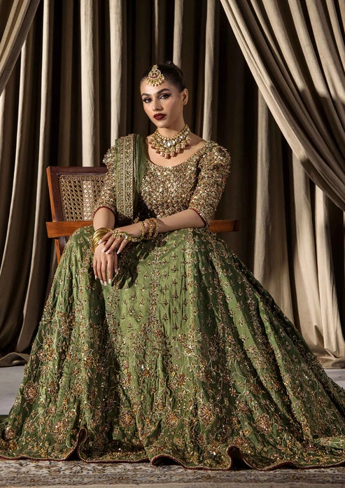 Green Lehenga Choli And Dupatta Pakistani Bridal Dress 7 Green Lehenga Choli And Dupatta Pakistani Bridal Dress - Image 5