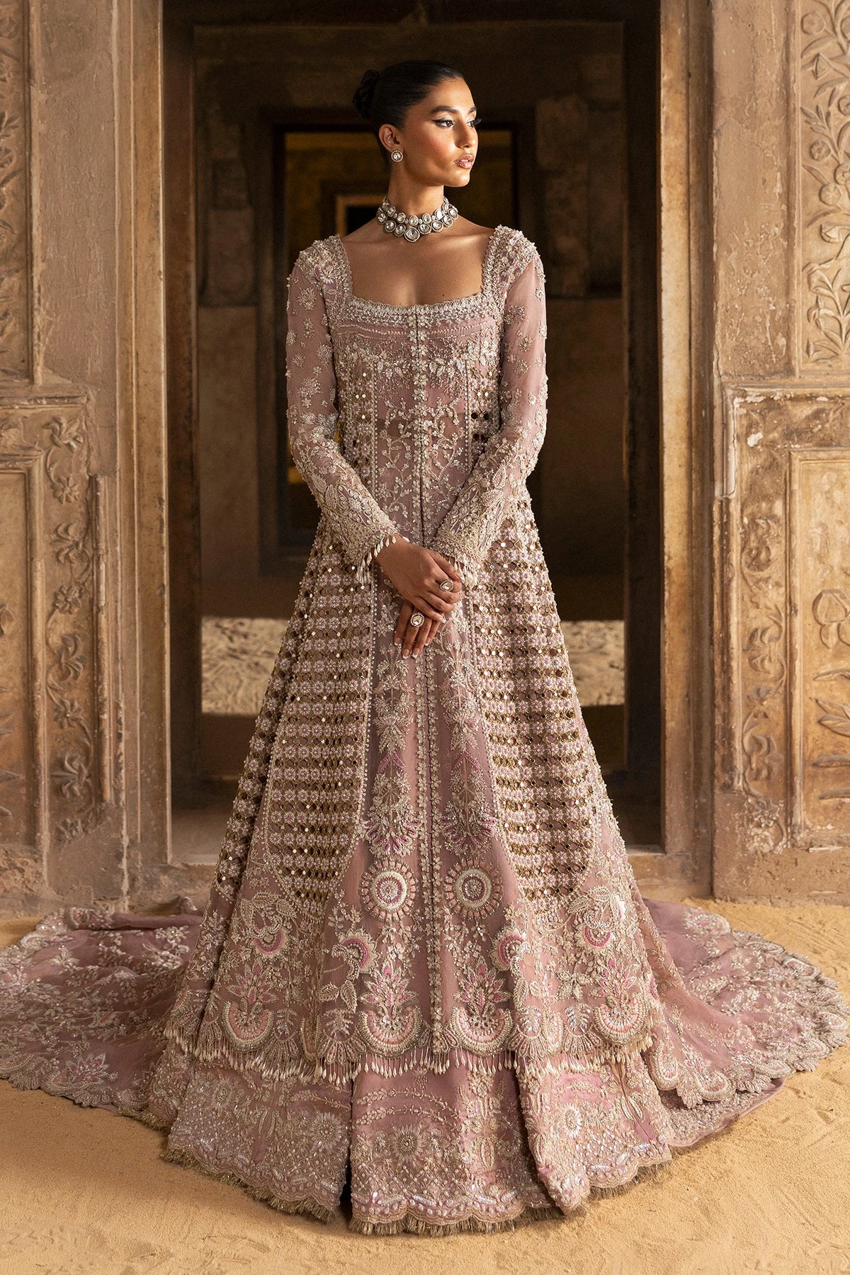 Royal Pakistani Bridal Dress In Wedding Pink Gown Style 3 Royal Pakistani Bridal Dress In Wedding Pink Gown Style