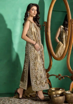 Pakistani Wedding Dress In Kameez And Trouser Style -LuxPak Bridal Studio Store RoyalPakistaniWeddingDressinKameezandTrouserStyle f81308e3 e5ea 4ccf 8cb2 476474140934