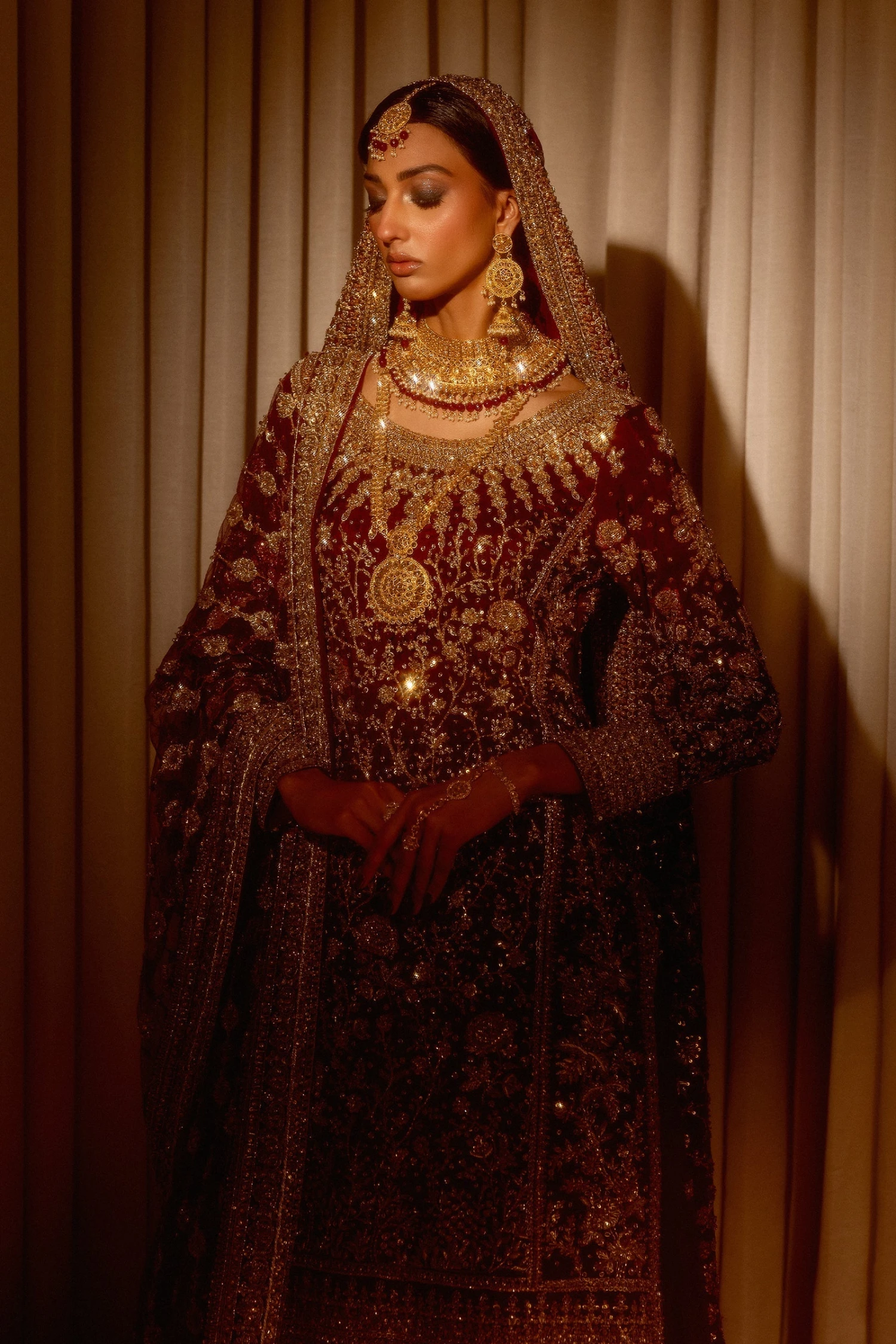 Red Pakistani Bridal Dress In Kameez And Lehenga Style 7 Red Pakistani Bridal Dress In Kameez And Lehenga Style - Image 5